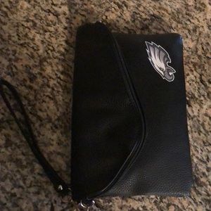 Eagles 🦅 Clutch SOLD‼️